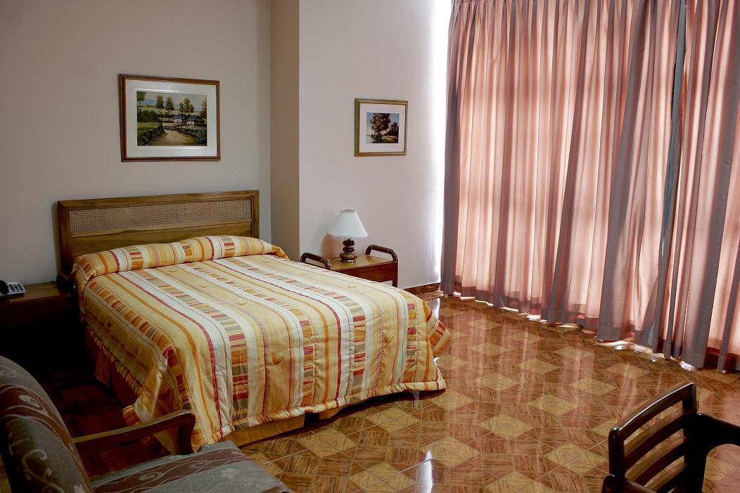 Hotel Royal Plaza Cali Zewnętrze zdjęcie
