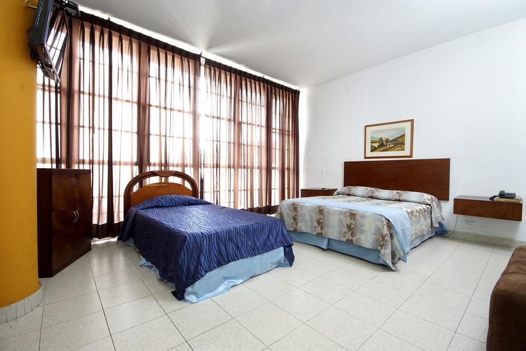 Hotel Royal Plaza Cali Zewnętrze zdjęcie