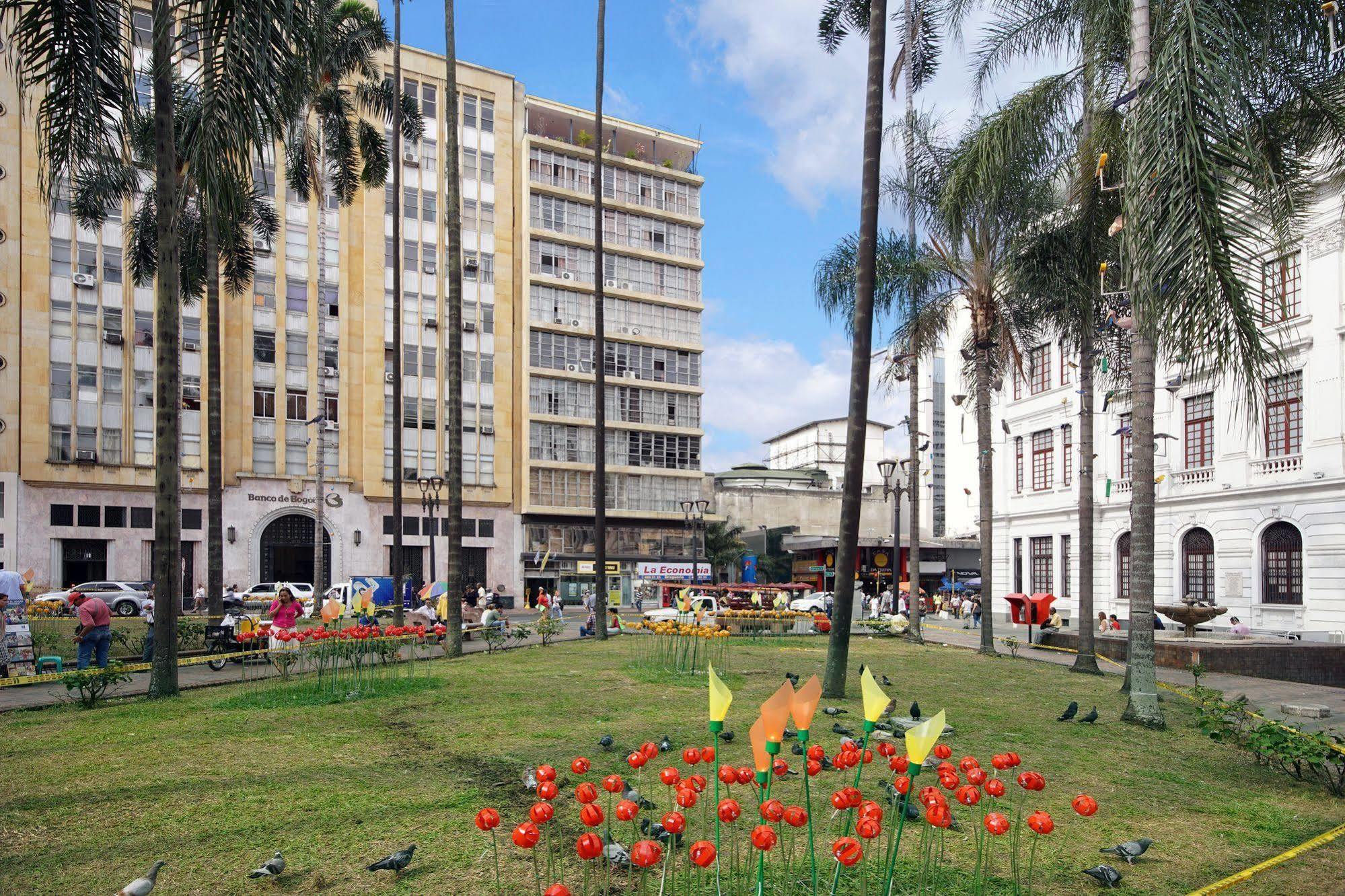 Hotel Royal Plaza Cali Zewnętrze zdjęcie