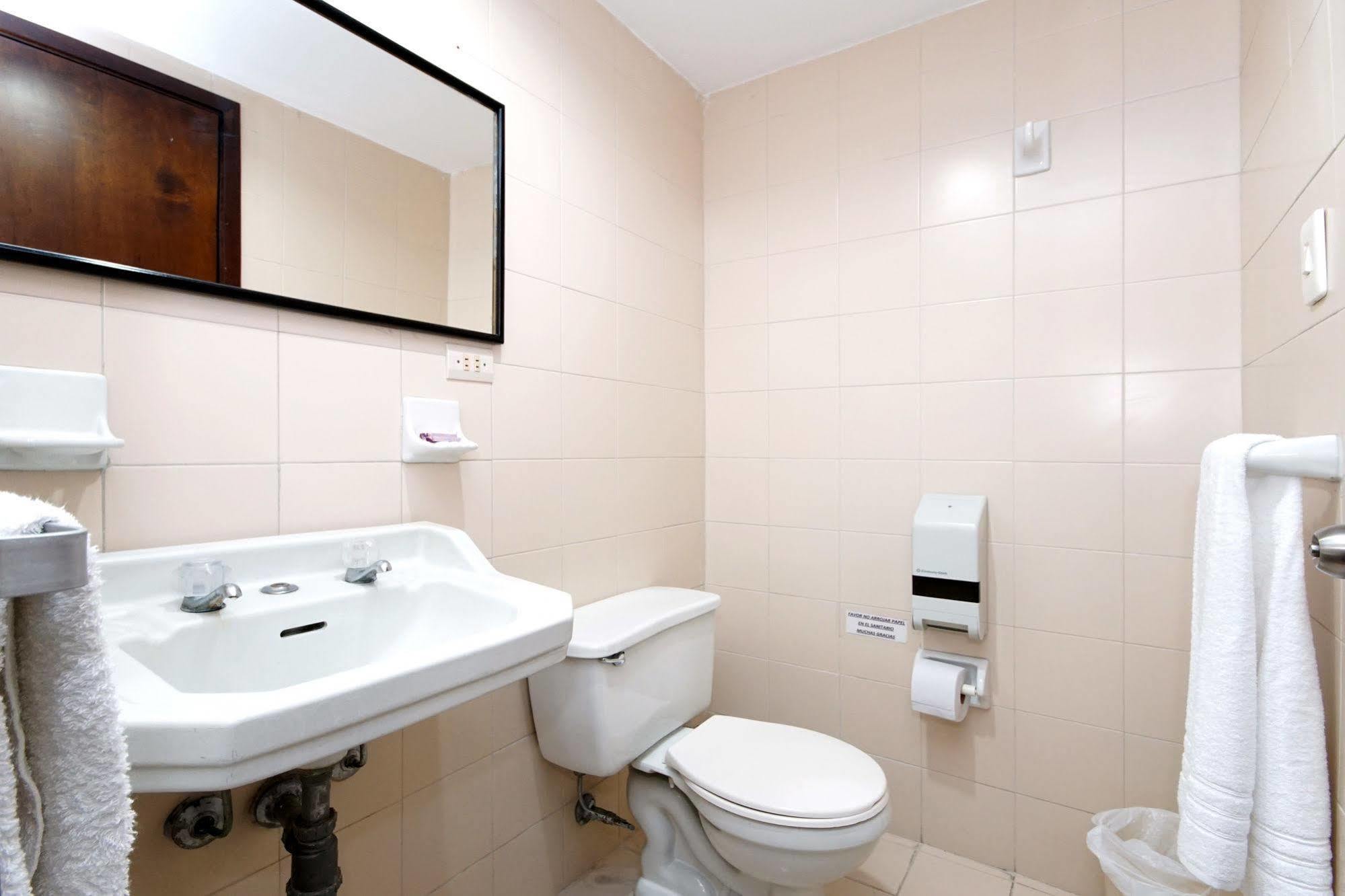 Hotel Royal Plaza Cali Zewnętrze zdjęcie